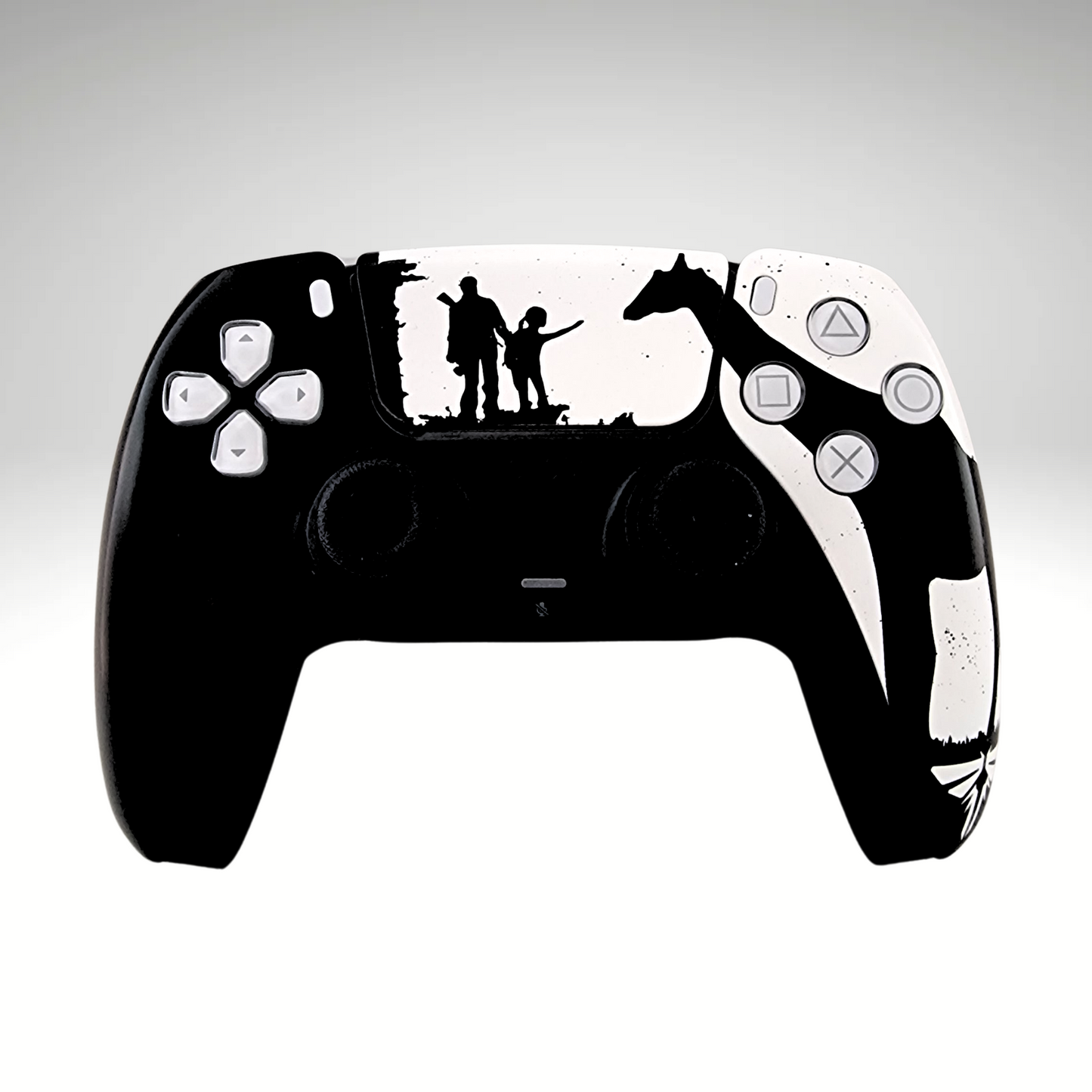 The Last Of Us Inspired Dualsense Controller - Giraffe Scene